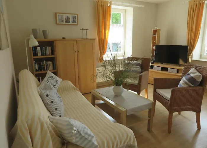 Josephine - 41-04 Ostseebad Kühlungsborn